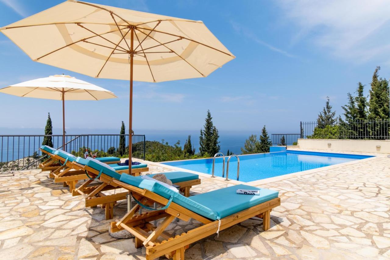 Sapphire Blue Villa Kalamítsi Eksteriør billede