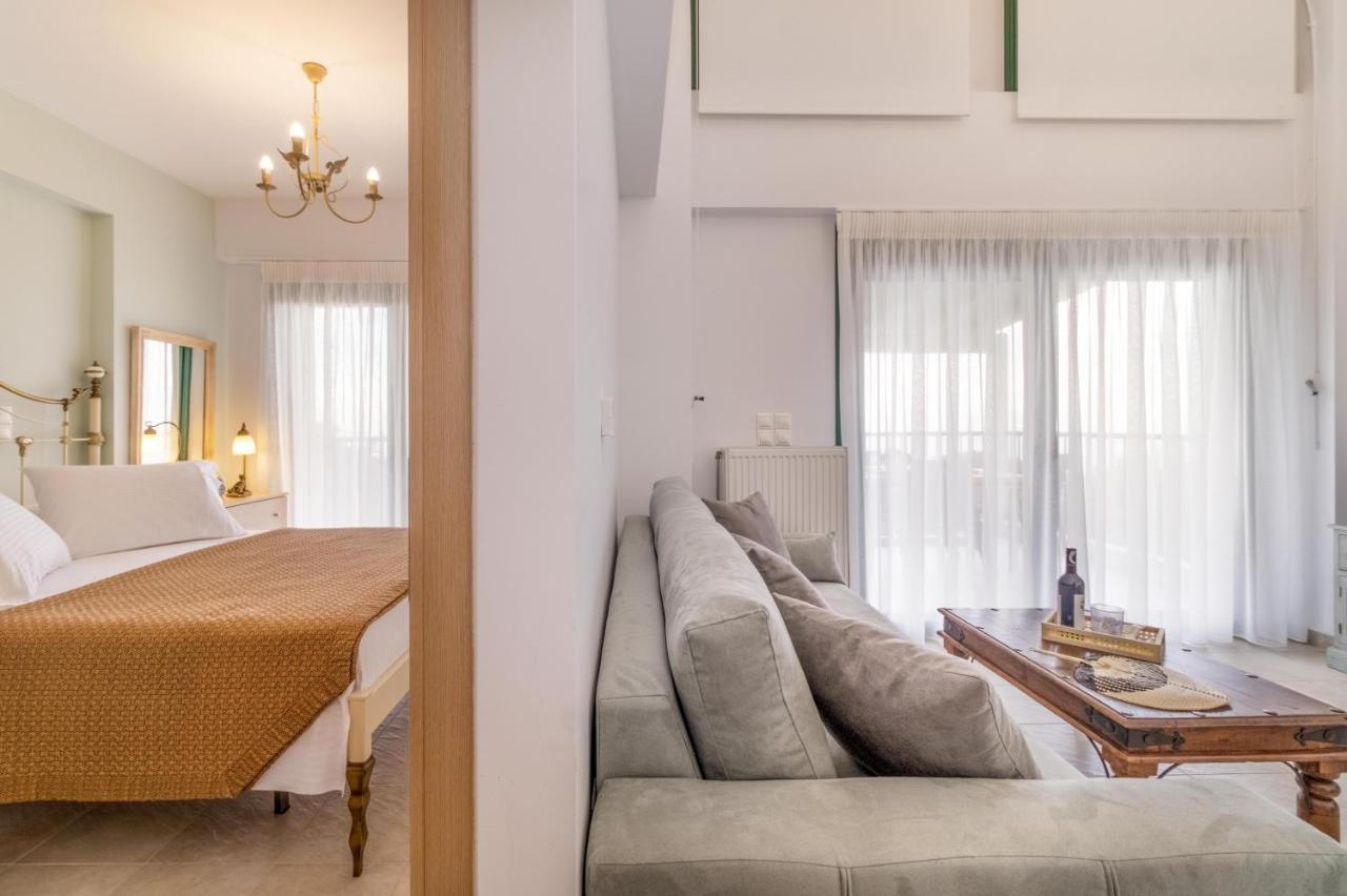 Sapphire Blue Villa Kalamítsi Eksteriør billede